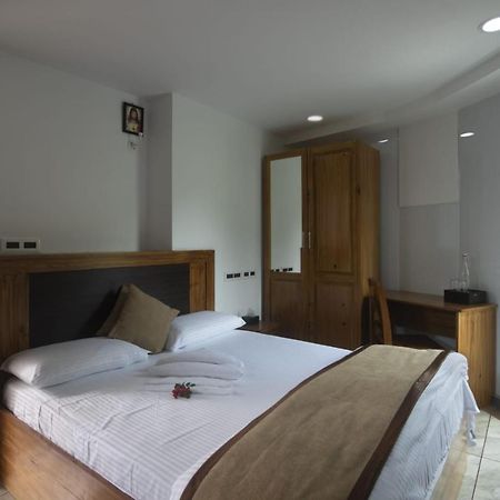 Magni Home Kochi Екстер'єр фото